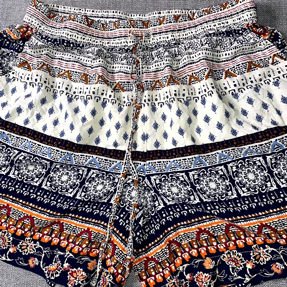 Beach Lunch Lounge Shorts Women Medium Multicolor Patterned Chic Bohemian Summer - Picture 3 of 11